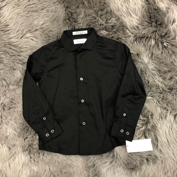 Calvin Klein | Boys Button Down Dress Shirt | Size 4 - Picture 2 of 3